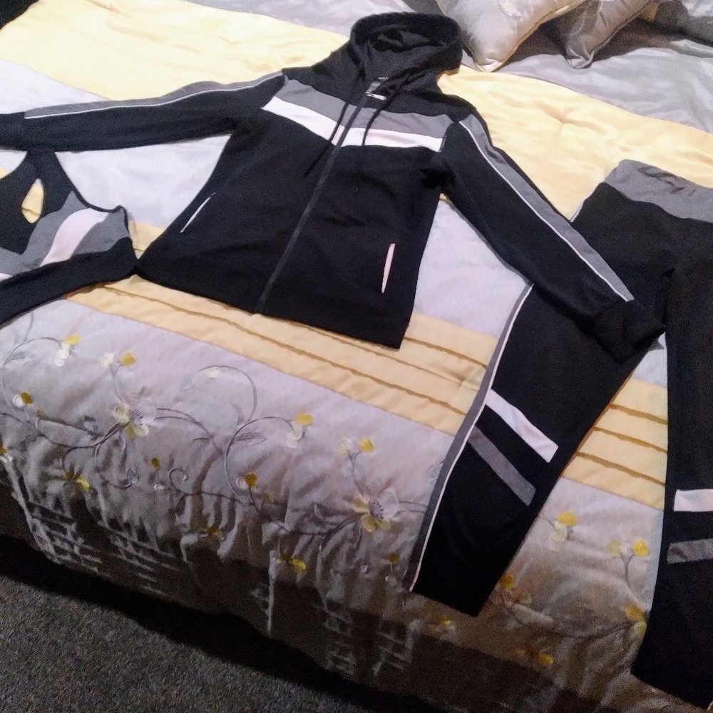 track suit